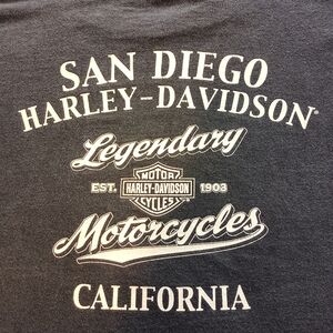 Men's Harley Davidson T-shirt 2X from Harley of San Diego great condition 😊$45